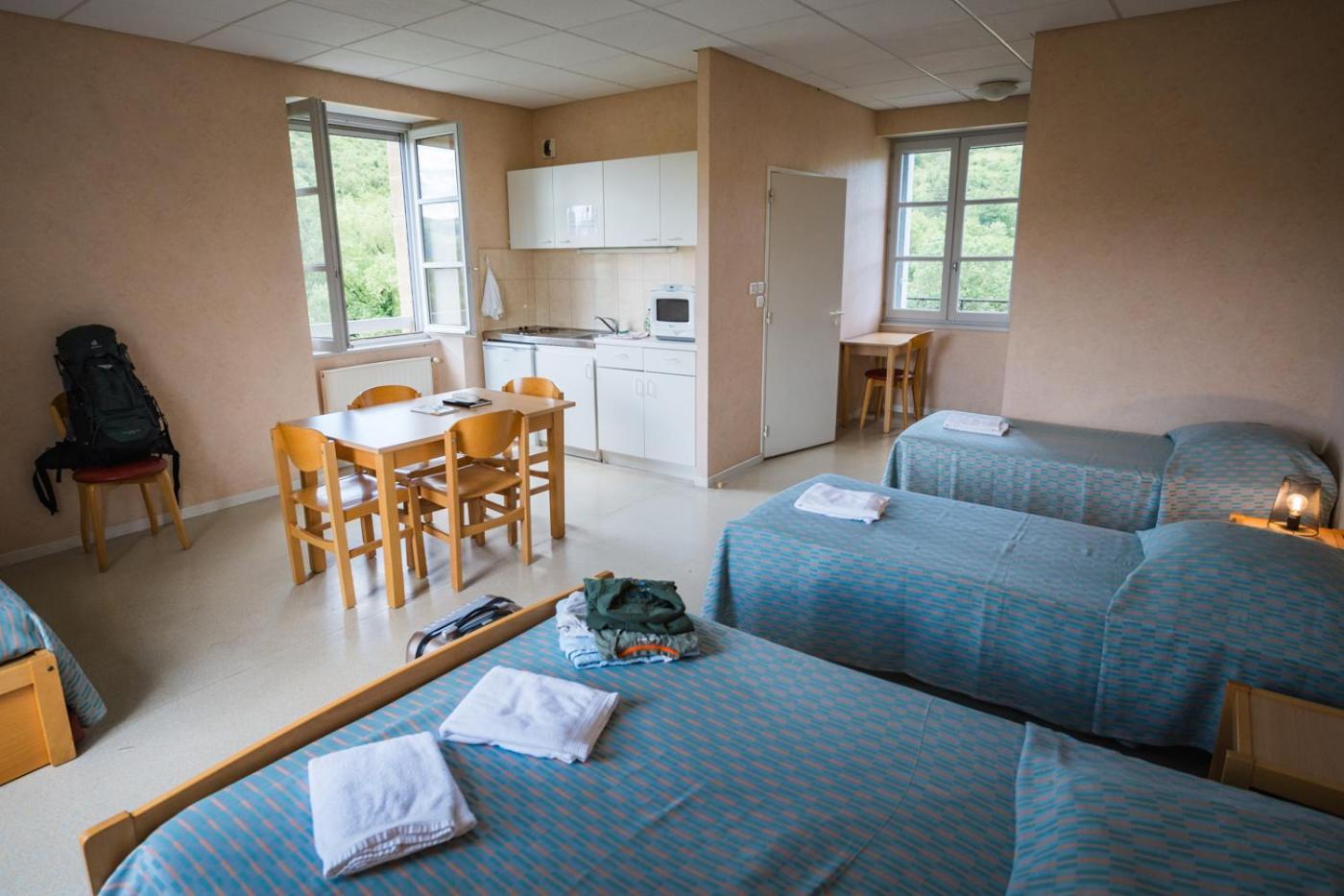 Accueil Du Couvent De Malet Otel Saint-Côme-dʼOlt Oda fotoğraf